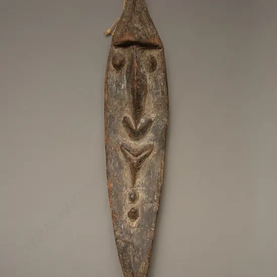 Papuan New Guinean wooden mask,